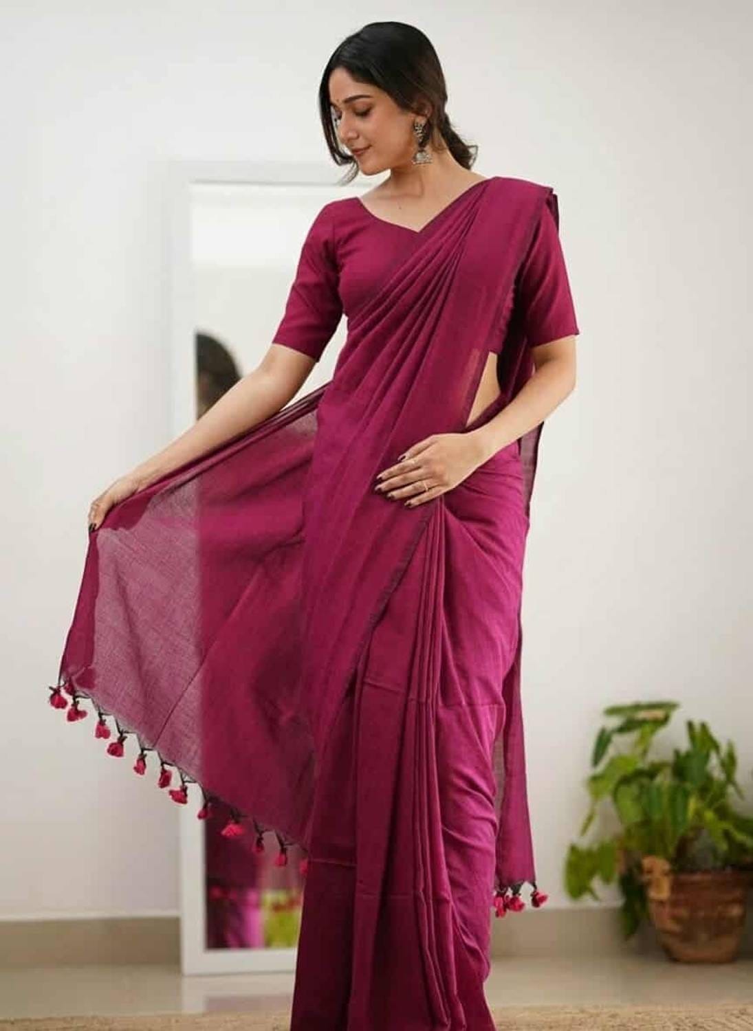 Cotton saari