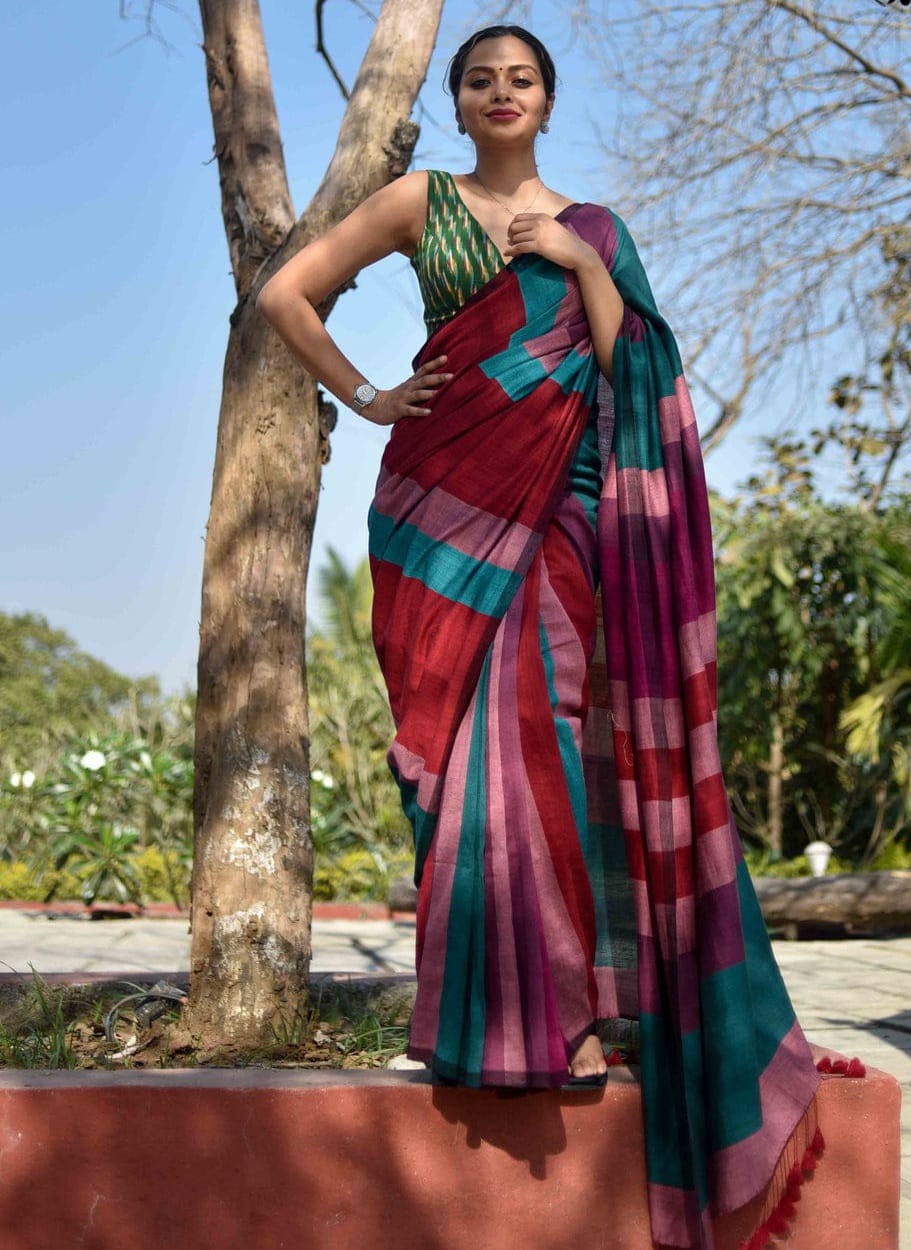 Cotton saari